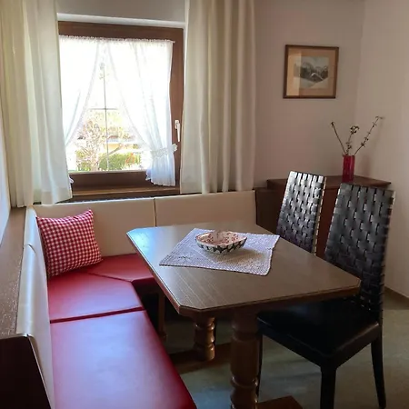 Haus Hoher Sattel Apartman *